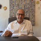 ...facciamo subito la conoscenza del 63enne barese Ferdinando Valenzano, creatore e proprietario dell�orto botanico